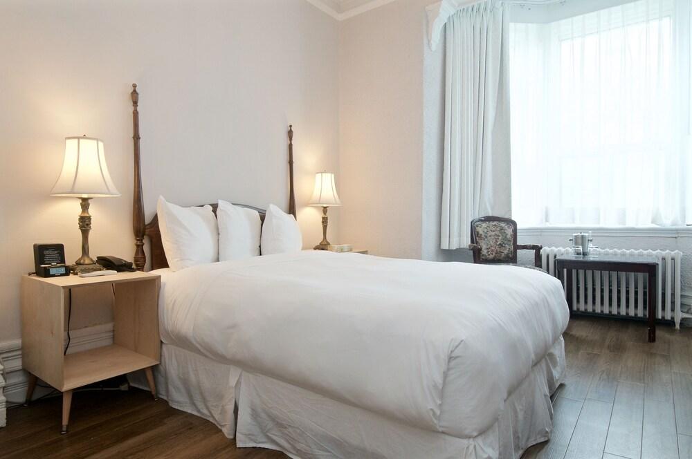 Ambrose House & Cafe - Self Check-In Guesthouse Montreal Bagian luar foto